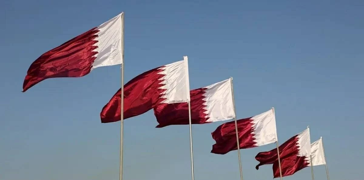 مسيّرة تستهدف سفينة تجارية في المياه الإقليمية لقطر