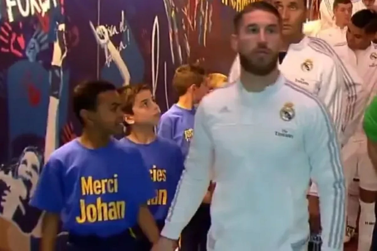 لامين يامال بعمر 9 سنوات يستعد لدخول الكلاسيكو بجوار قائد ريال مدريد (فيديو)