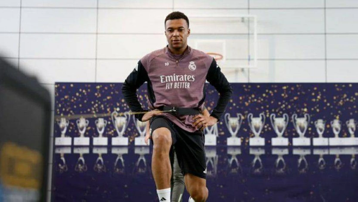 مبابي يظهر وحيداً في التدريب.. ماذا بعد خسارة ريال مدريد أمام برشلونة؟