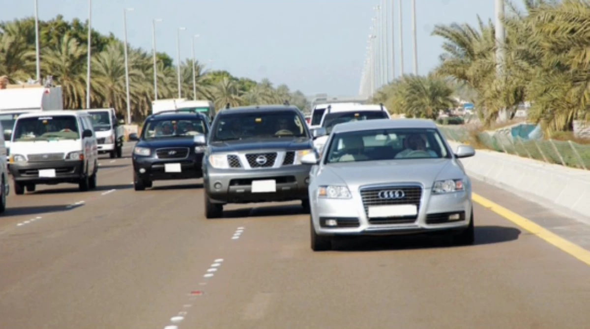 1047 حادثاً مرورياً بسبب «الانحراف المفاجئ» خلال 2025