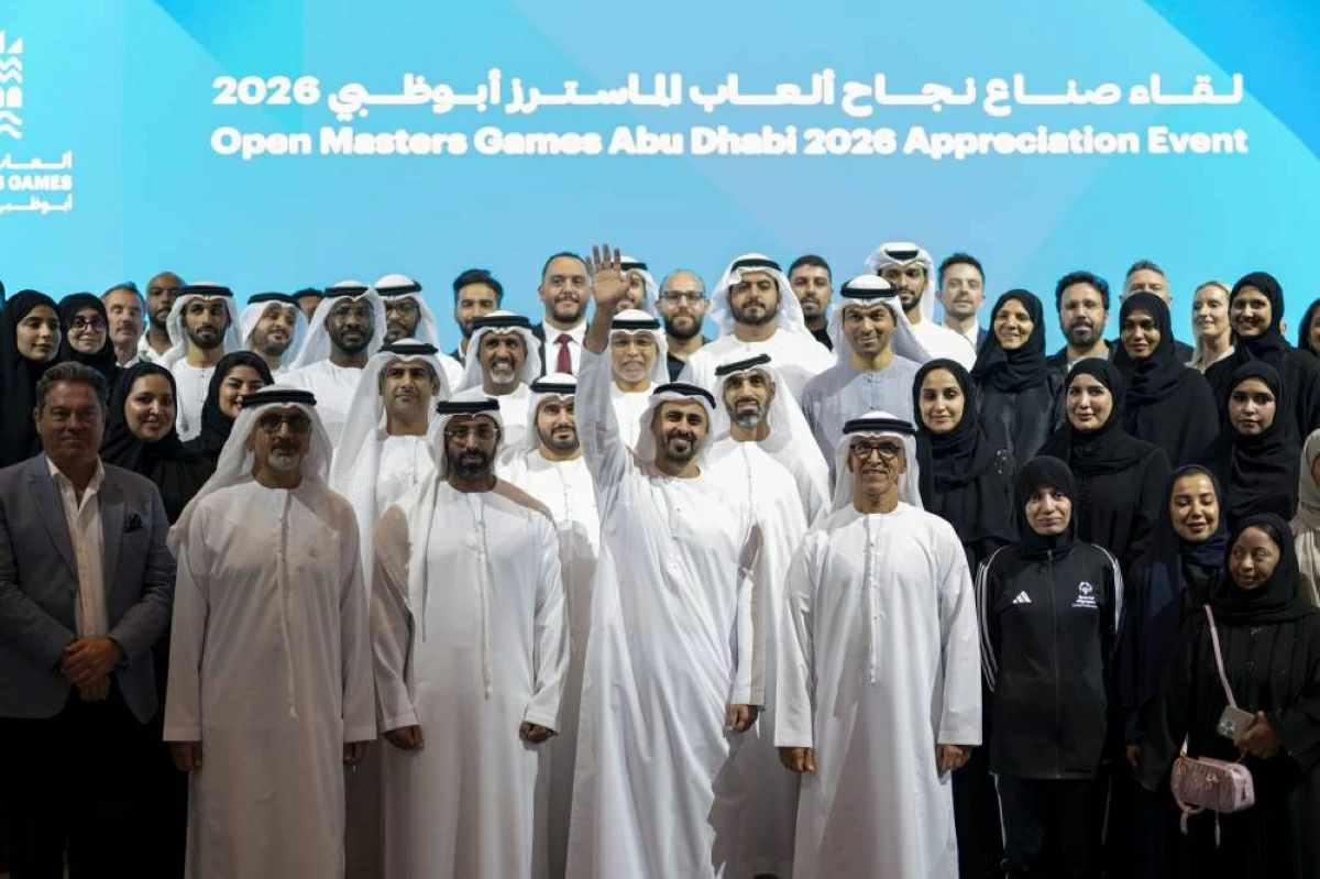 ذياب بن محمد مع فرق العمل