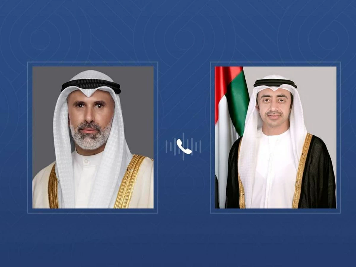 عبدالله بن زايد: الإمارات تتضامن مع الكويت في مواجهة الأعمال الإرهابية