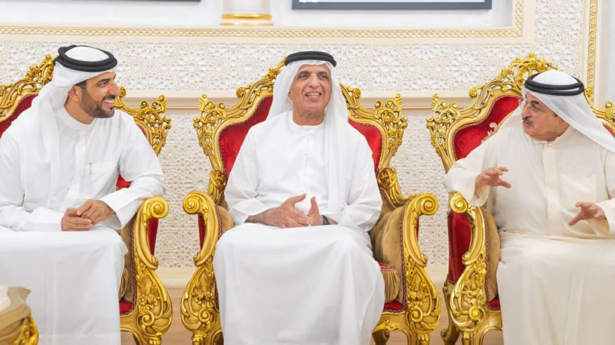 سعود بن صقر خلال حضوره الحفل