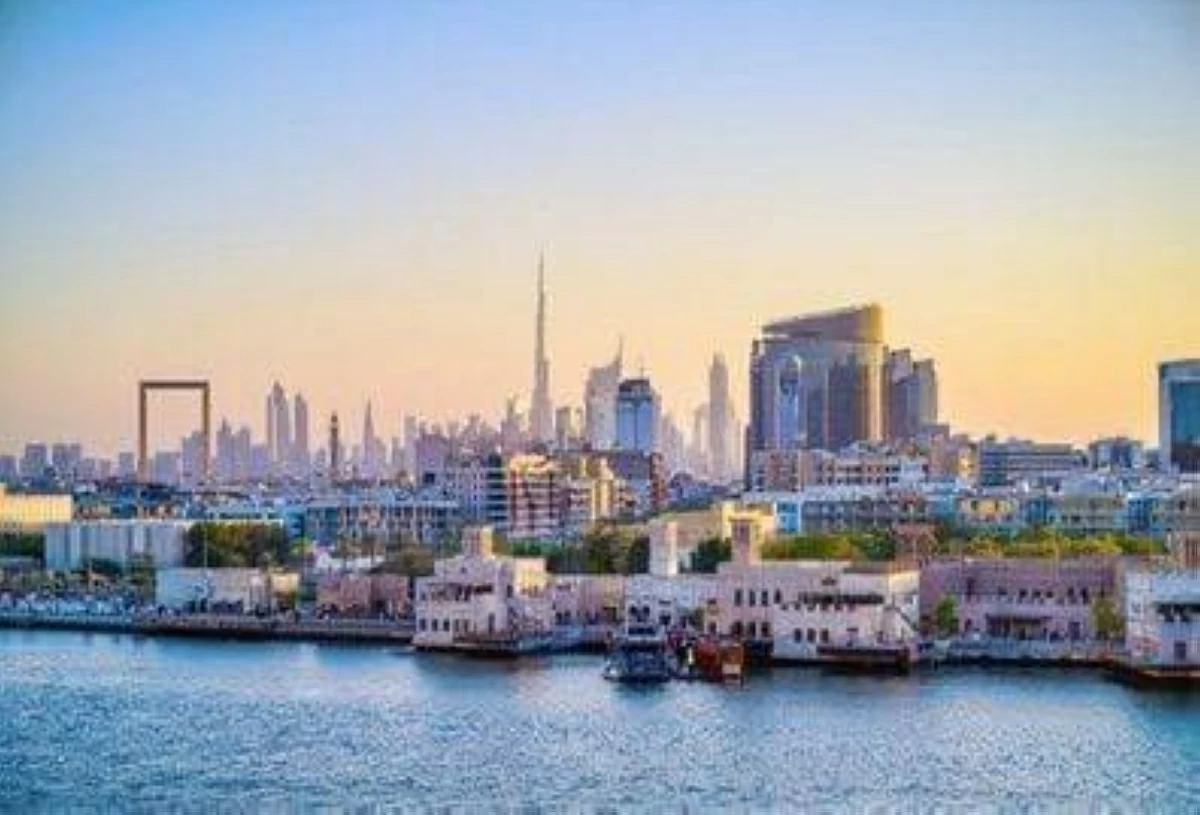رهن قطعتي أرض في دبي بـ 3 مليارات درهم