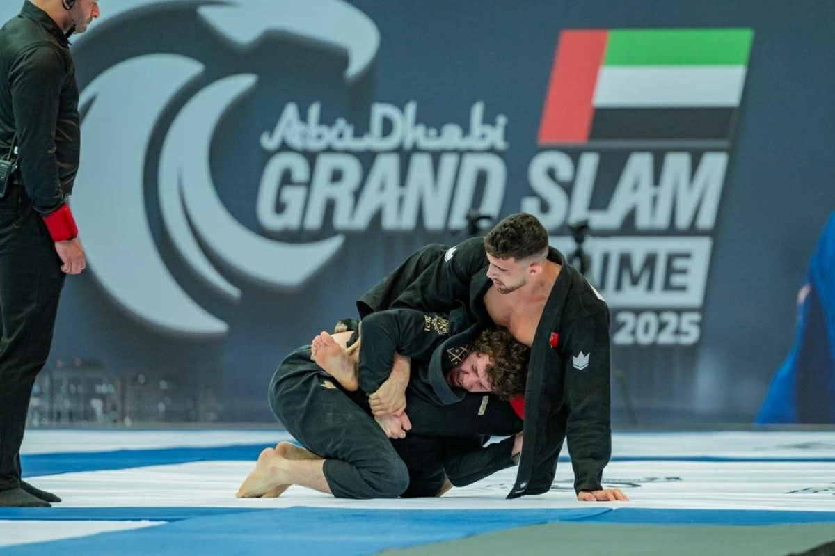 من منافسات سابقة