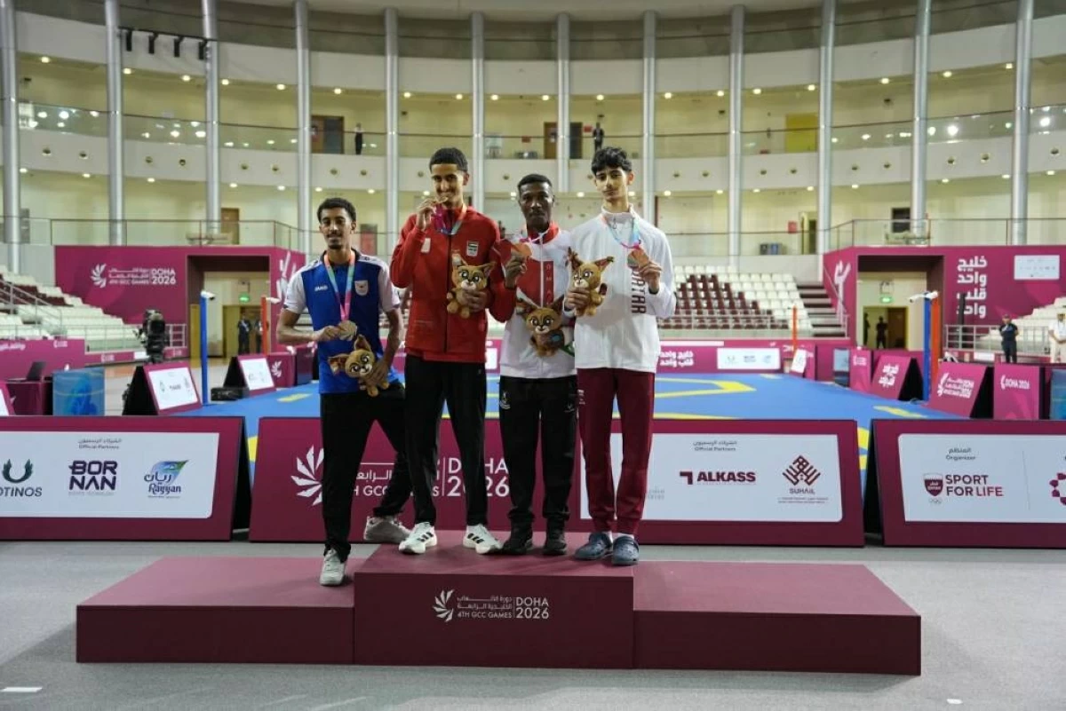 عبدالعزيز المهيري على منصة تتويج التايكواندو