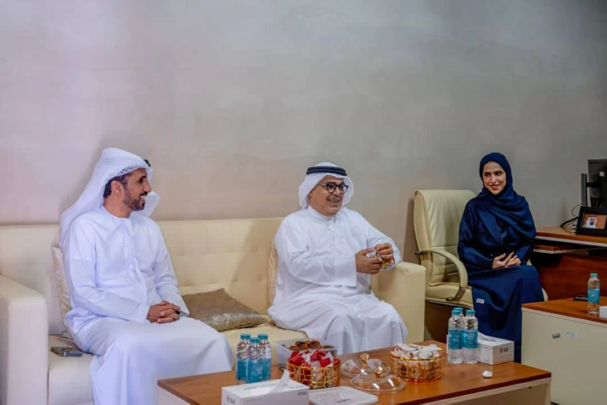 المسلّم يتابع تنفيذ مشاريع كلباء التراثية