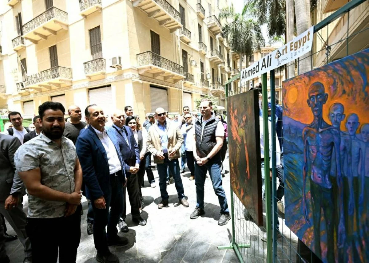رئيس الوزراء المصري يدشن «شارع الفن» في القاهرة
