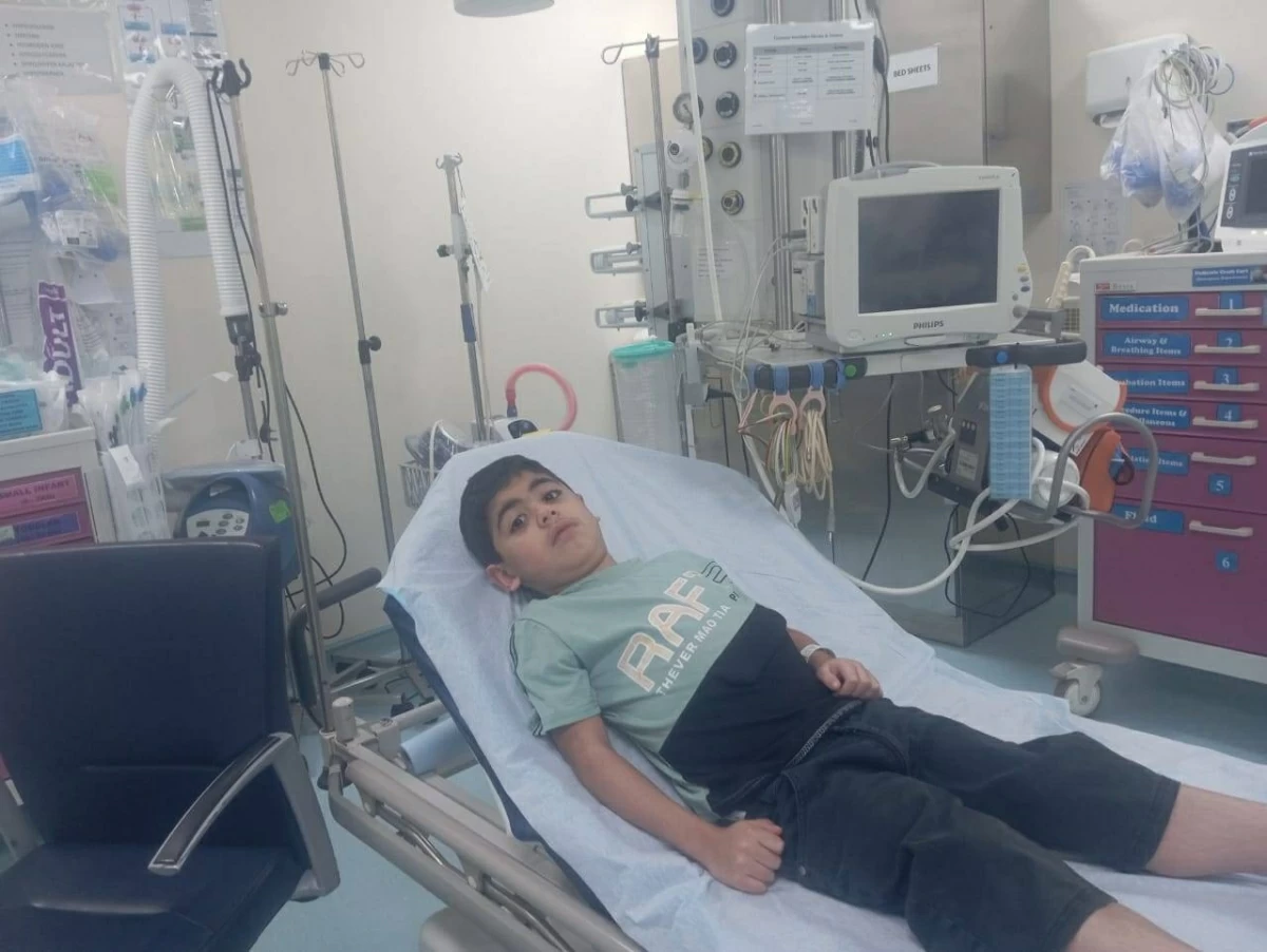 عدنان يستيقظ على الألم
