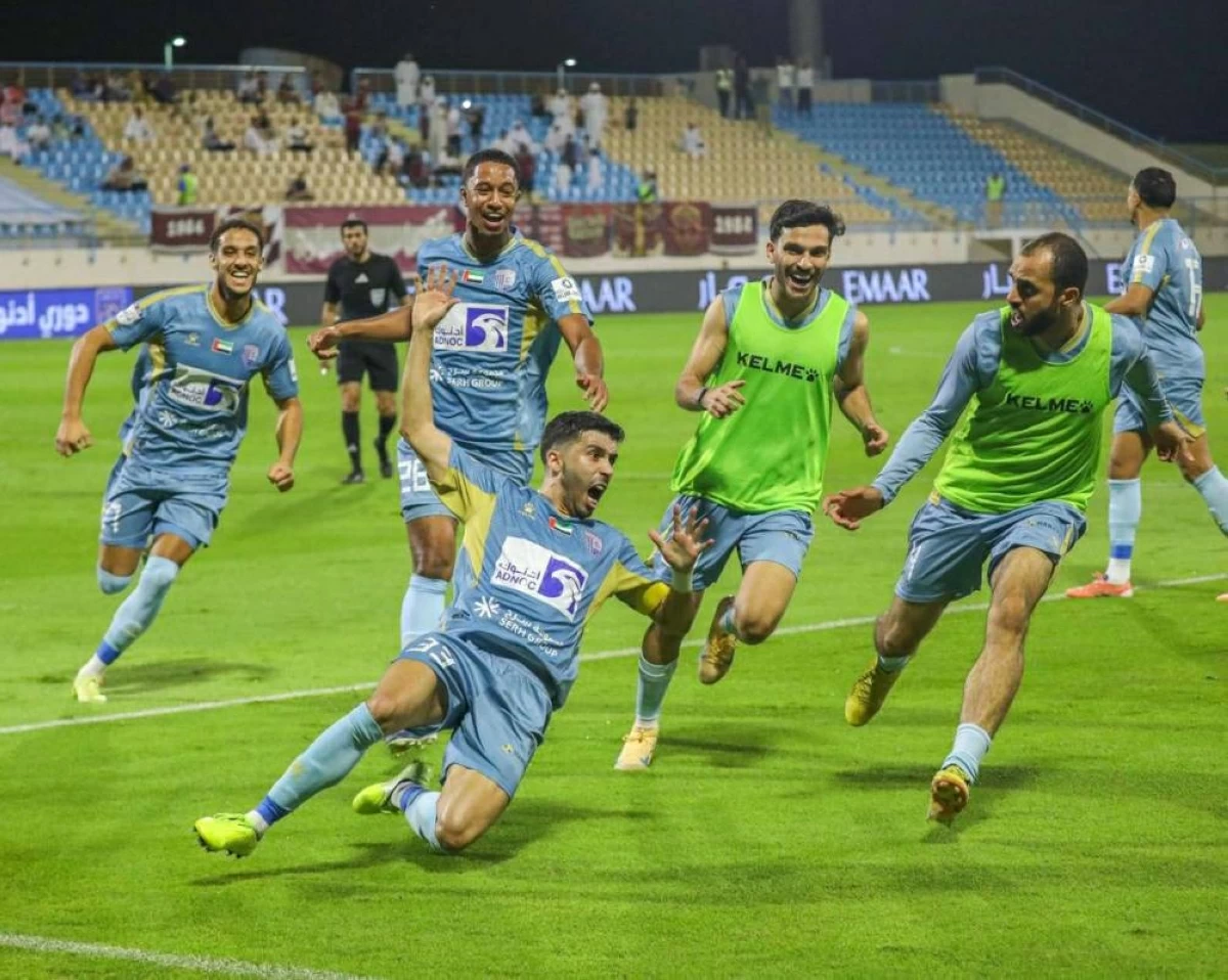 البركاوي يحتفل بهدف بقاء الظفرة
