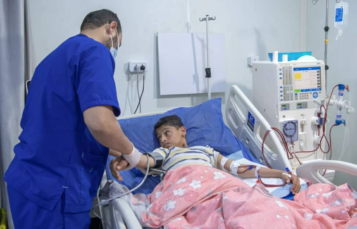 المستشفى الإماراتي العائم
