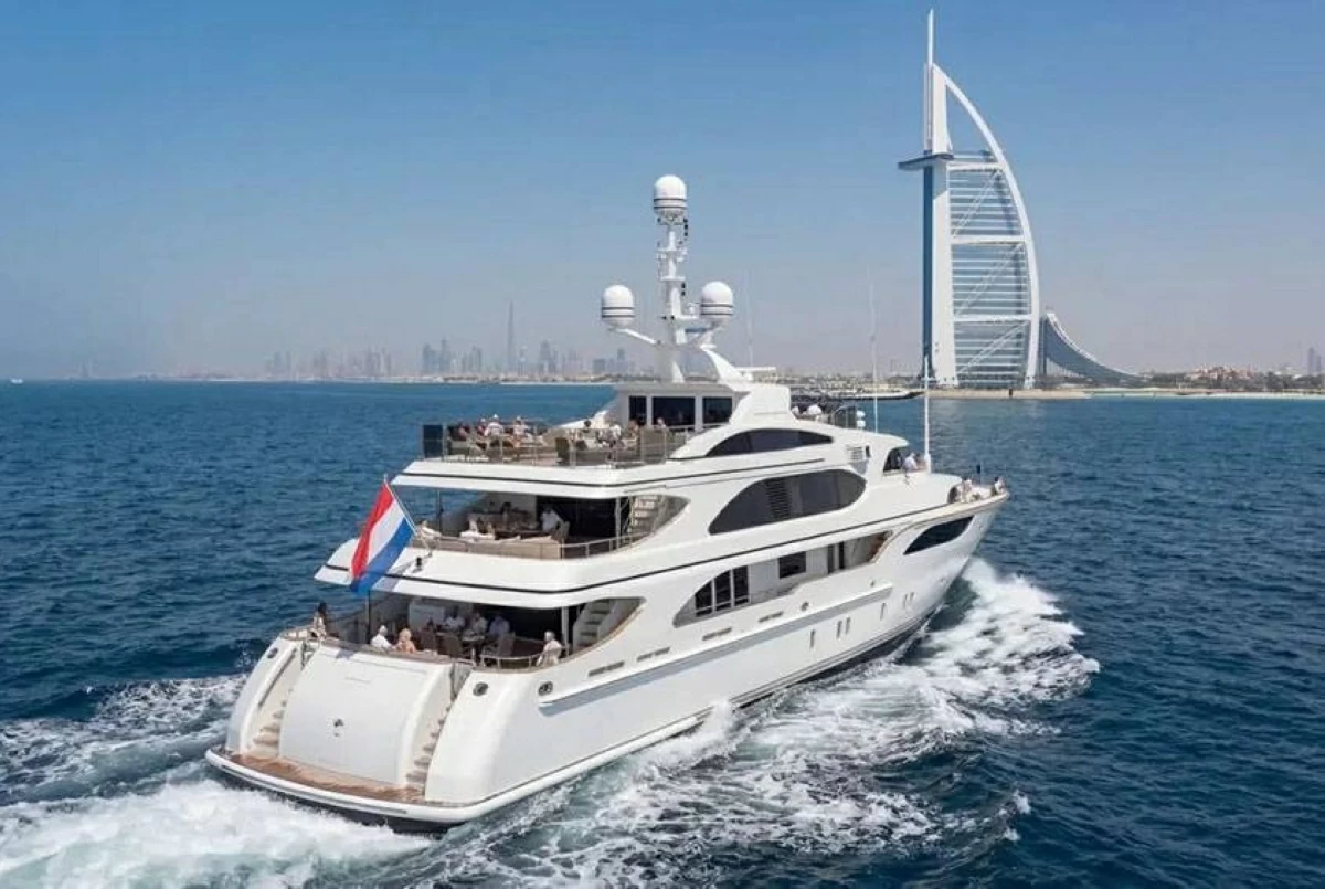 تأجير اليخوت في دبي.. خيارات متعددة لعشاق الرفاهية البحرية