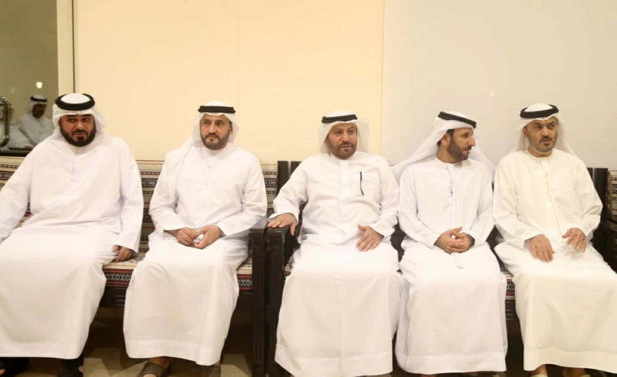 شيوخ ومسؤولون يعزون في وفاة راشد محمد تريم