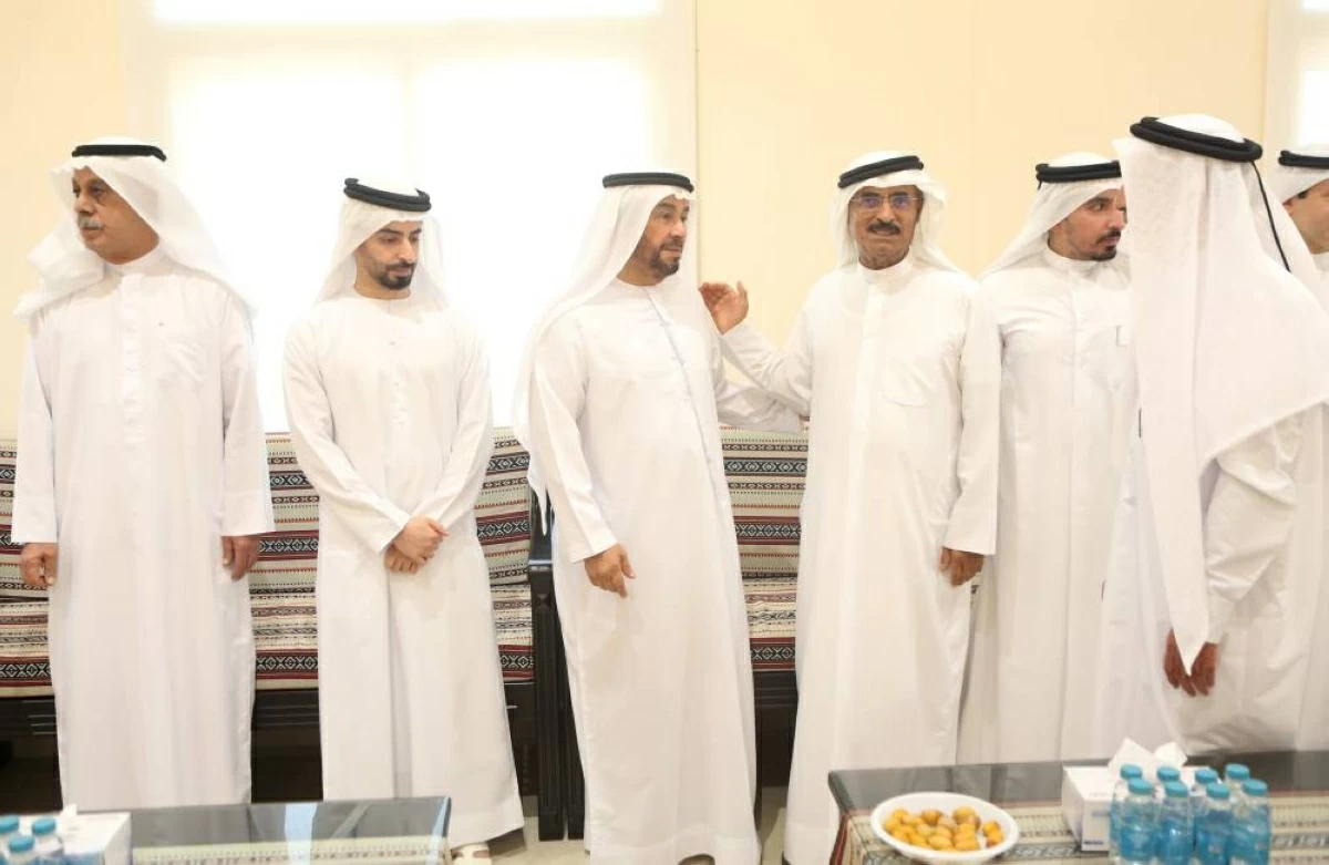 شيوخ ومسؤولون يعزون في وفاة راشد محمد تريم