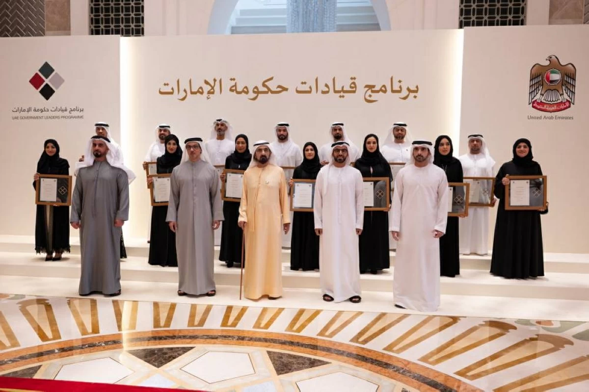 منصور بن زايد: الإمارات تصنع نموذجاً حكومياً عالمياً في إعداد القيادات