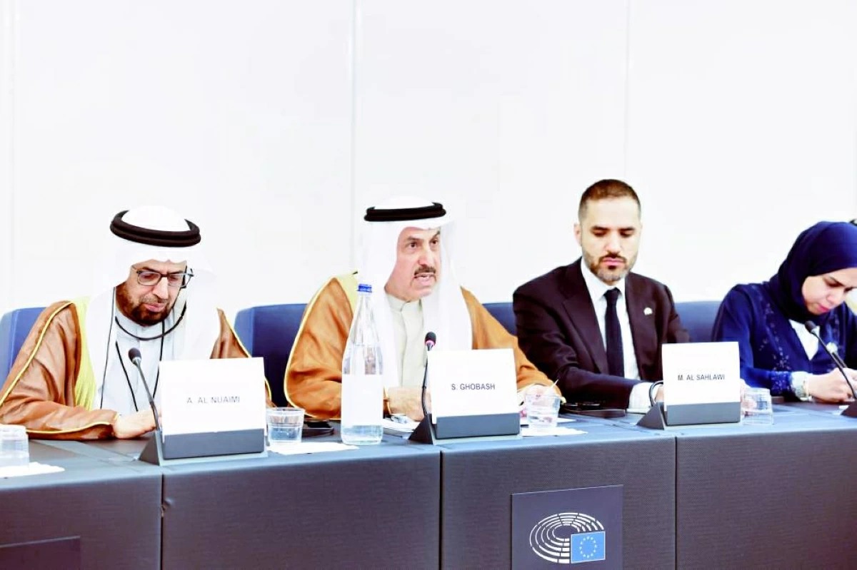 غباش: أمن الخليج العربي مرتبط باستقرار العالم