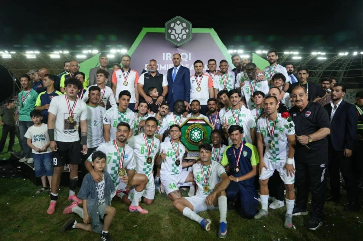فريق الجولان يحتفل بالصعود