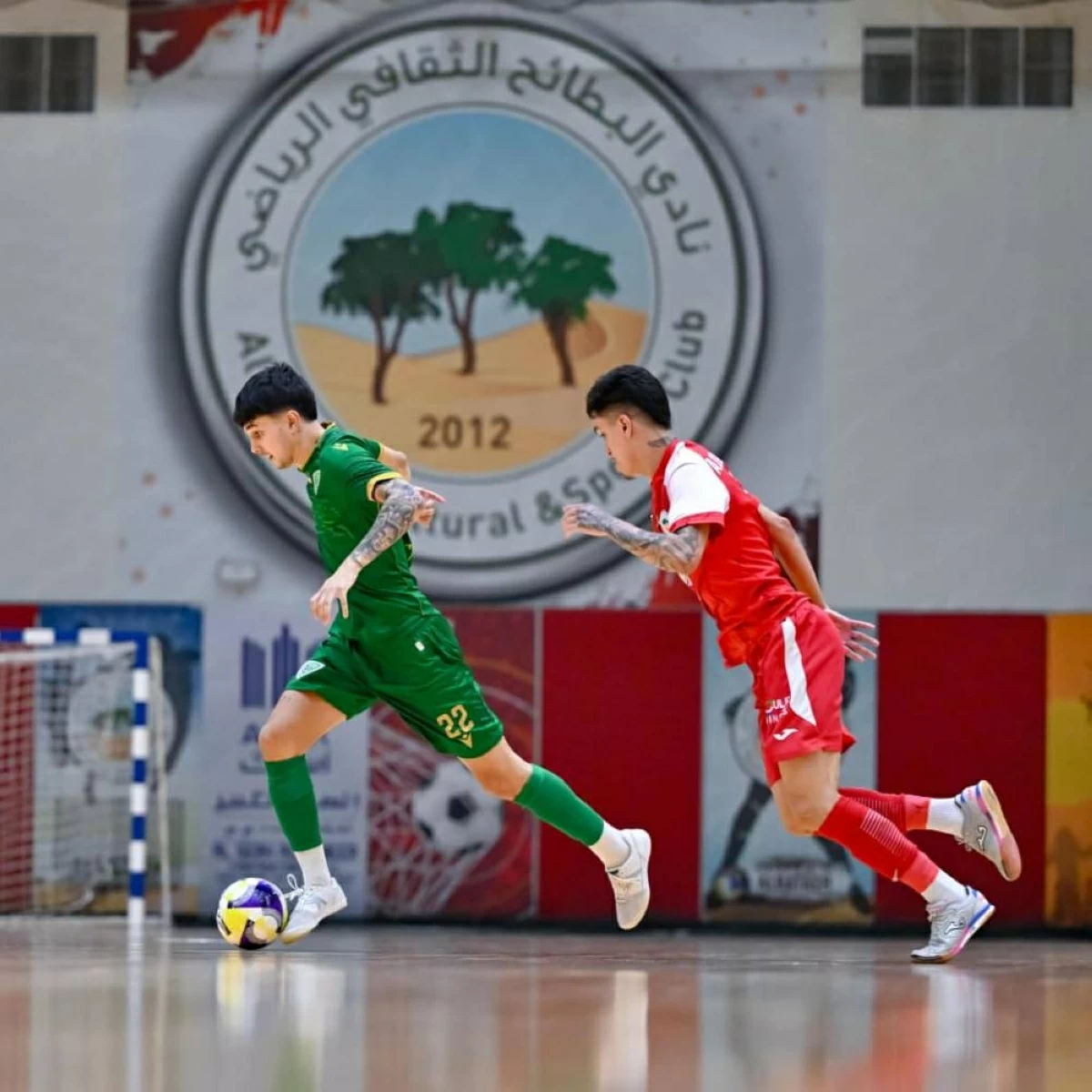 جانب من مباراة البطائح وخورفكان