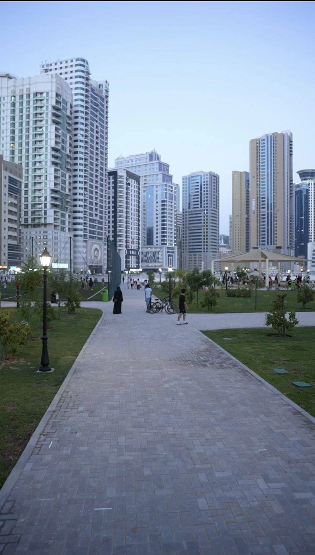 بلدية الشارقة تفتتح «حديقة الخان» تزامناً مع العيد