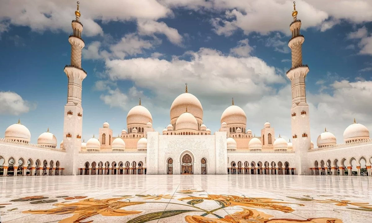 كيف تؤدى صلاة العيد؟ #صحيفة_الخليج 