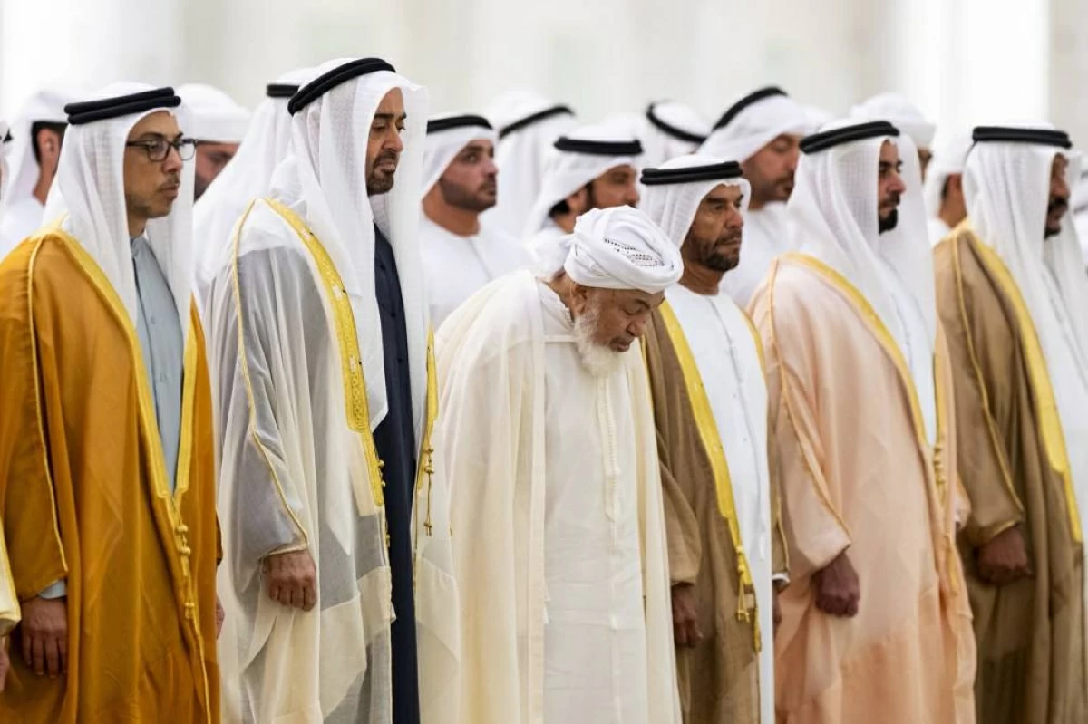 منصور بن زايد: كل عام والإمارات بخير ورفعة وأمان