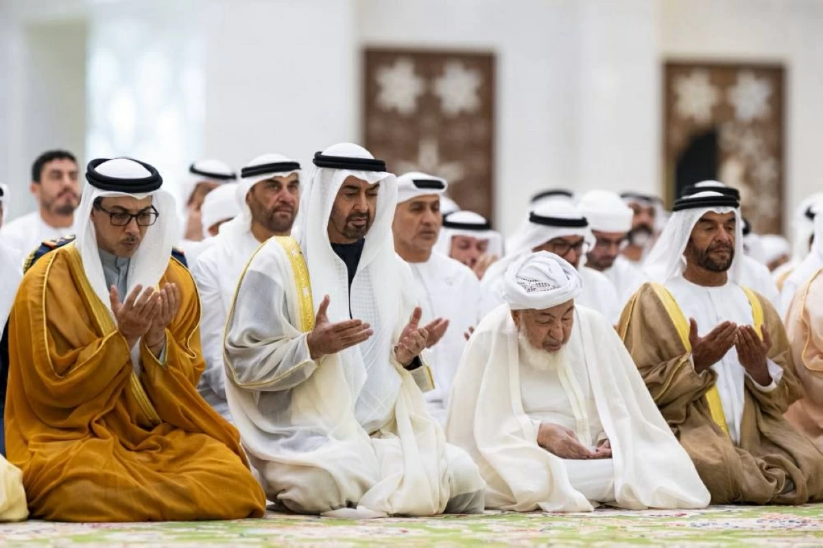 منصور بن زايد: كل عام والإمارات بخير ورفعة وأمان