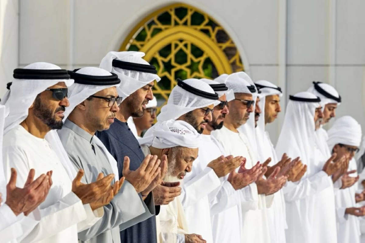 منصور بن زايد: كل عام والإمارات بخير ورفعة وأمان
