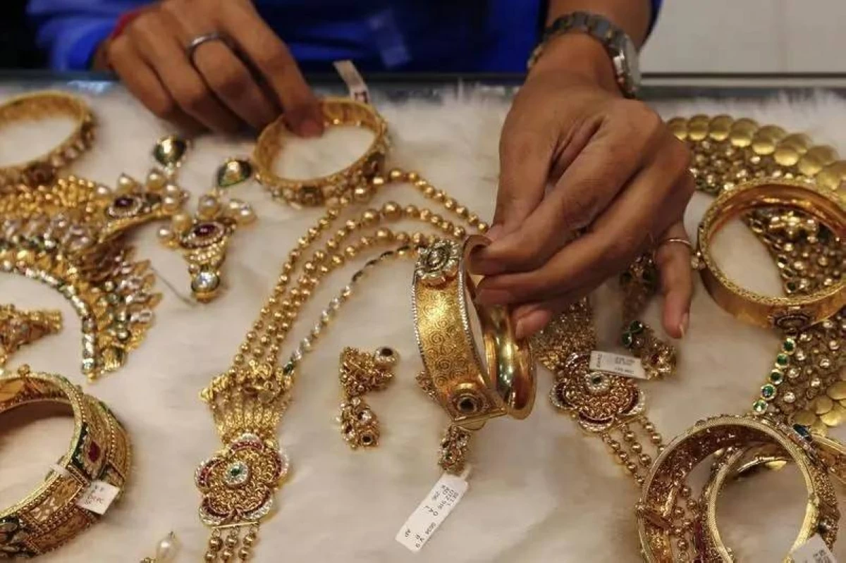 سقوط عصابة الذهب المزيف في مصر
