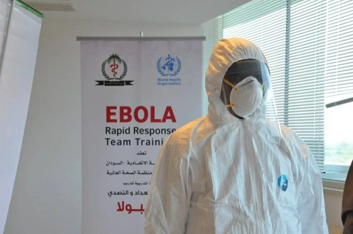 أعراض فيروس إيبولا.. مرض يبدأ بالحمى وينتهي بمضاعفات خطرة