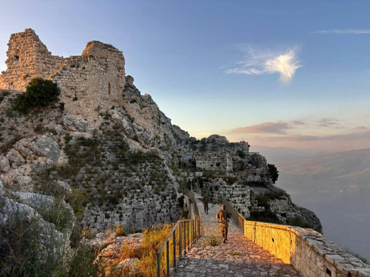 Israel Takes Control of Shaqif Castle
