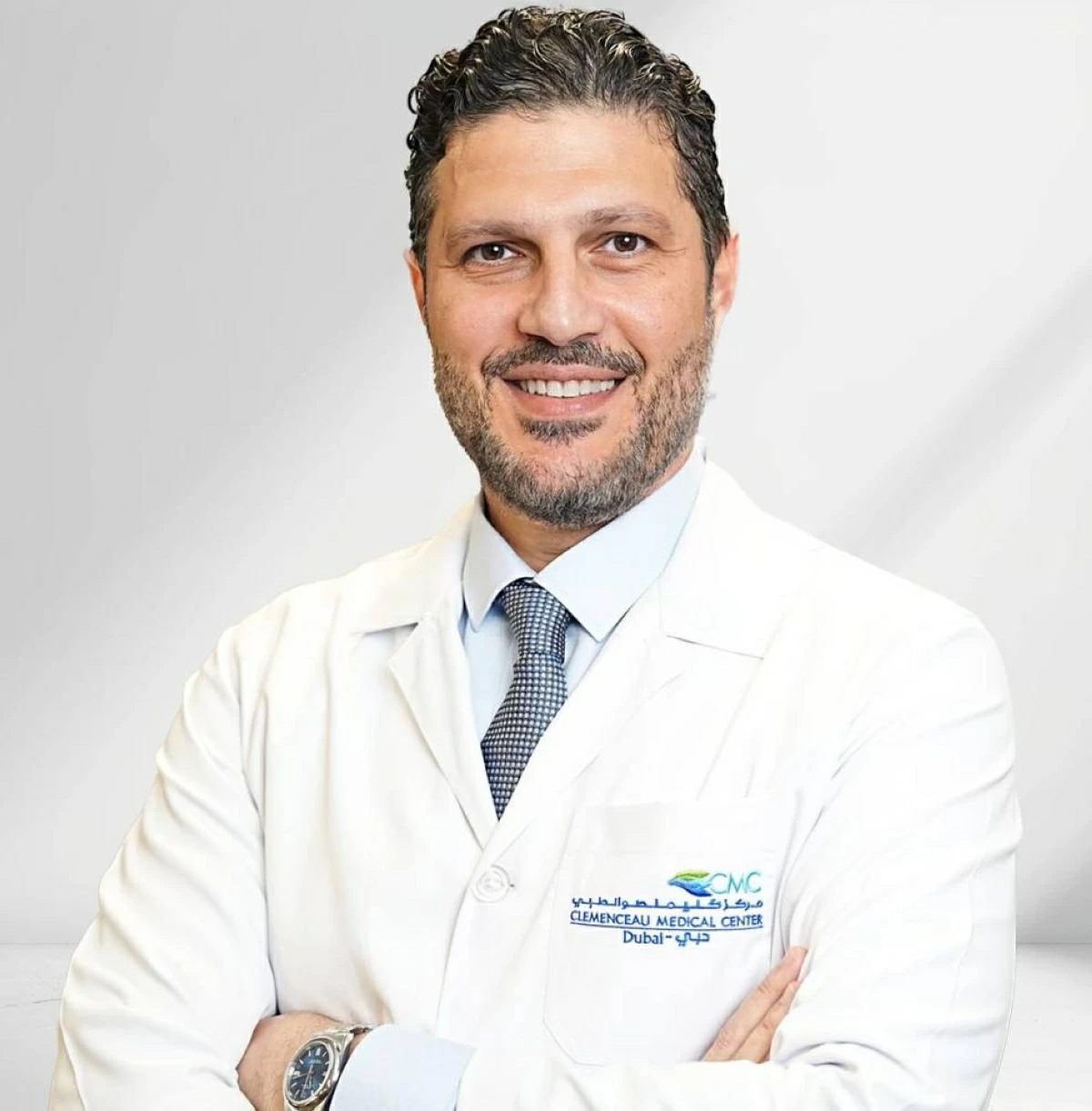 بروفيسور د. عادل بدر
استشاري طب وجراحة العيون
مستشفي مركز كليمنصو الطبي - دبي