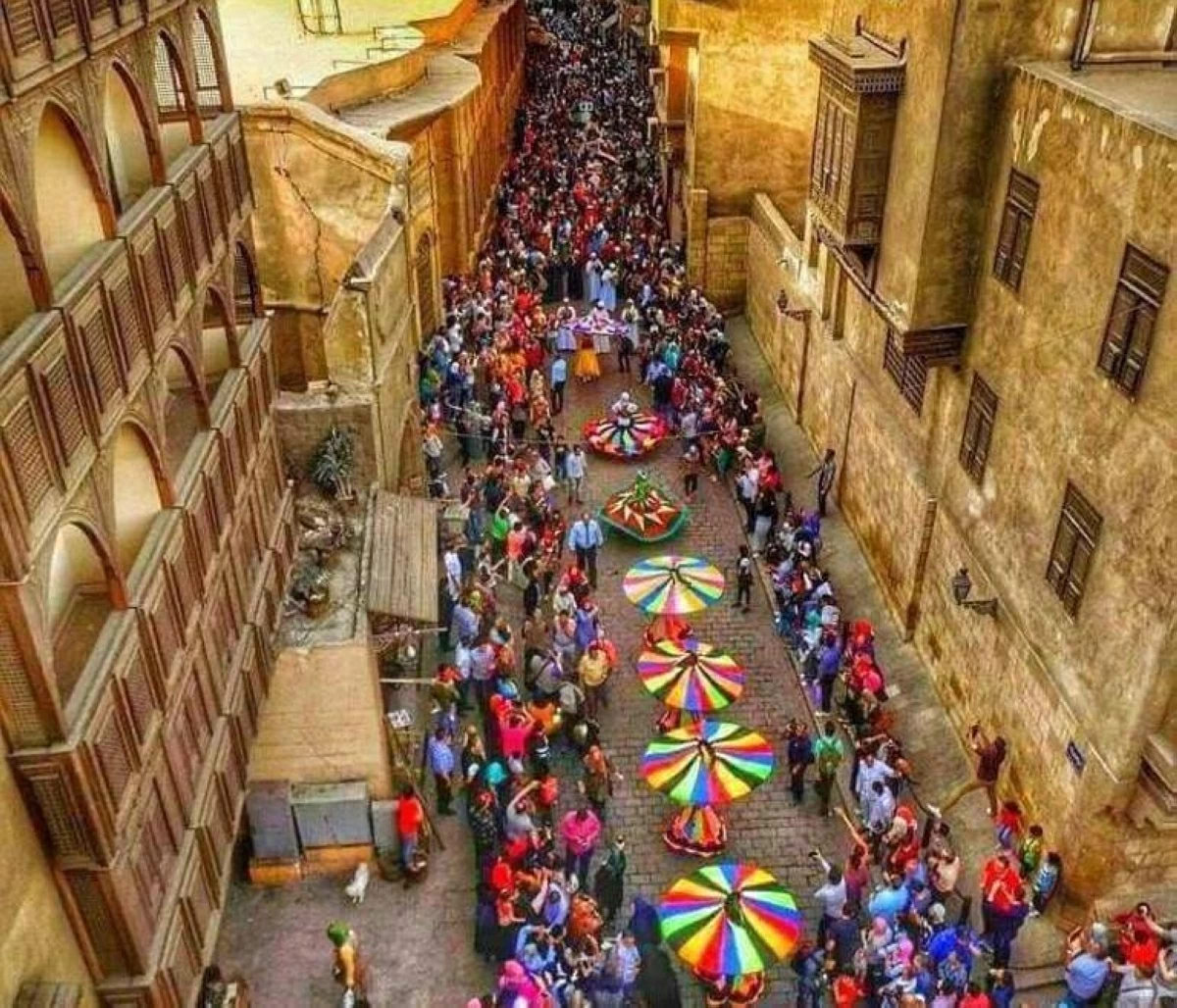 عروض مجانية لمهرجان الطبول في شوارع القاهرة