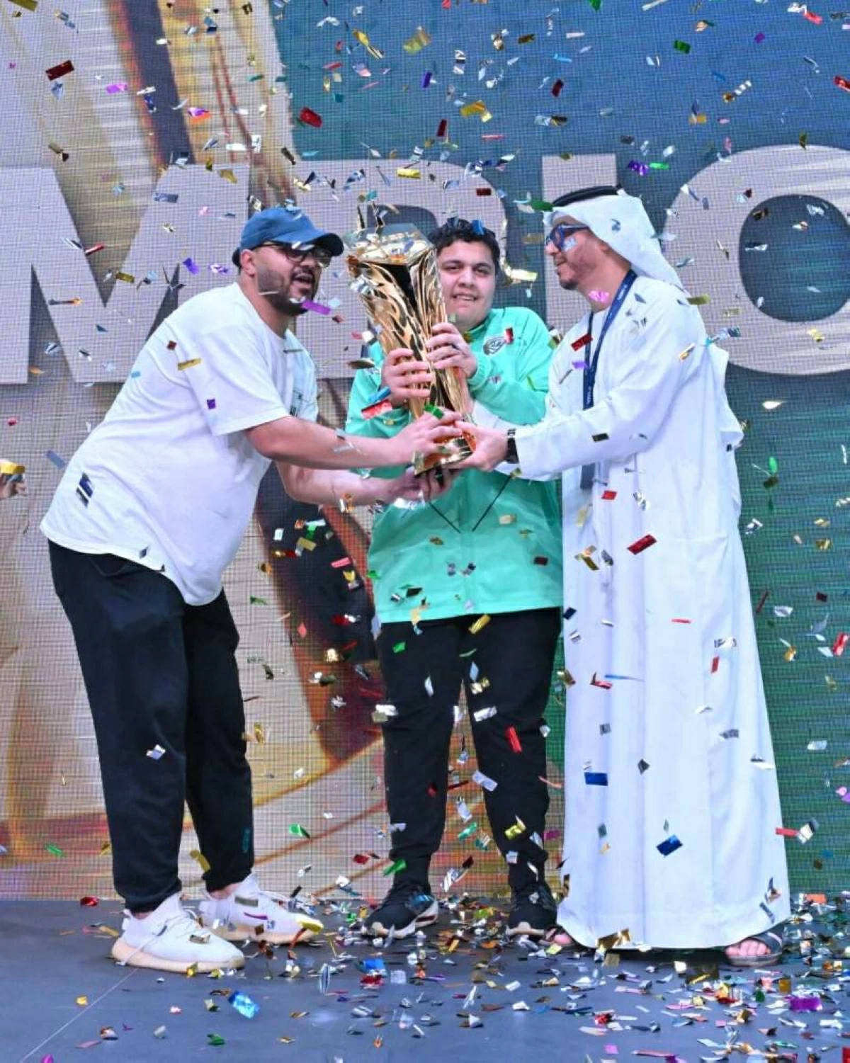 تتويج البطل
