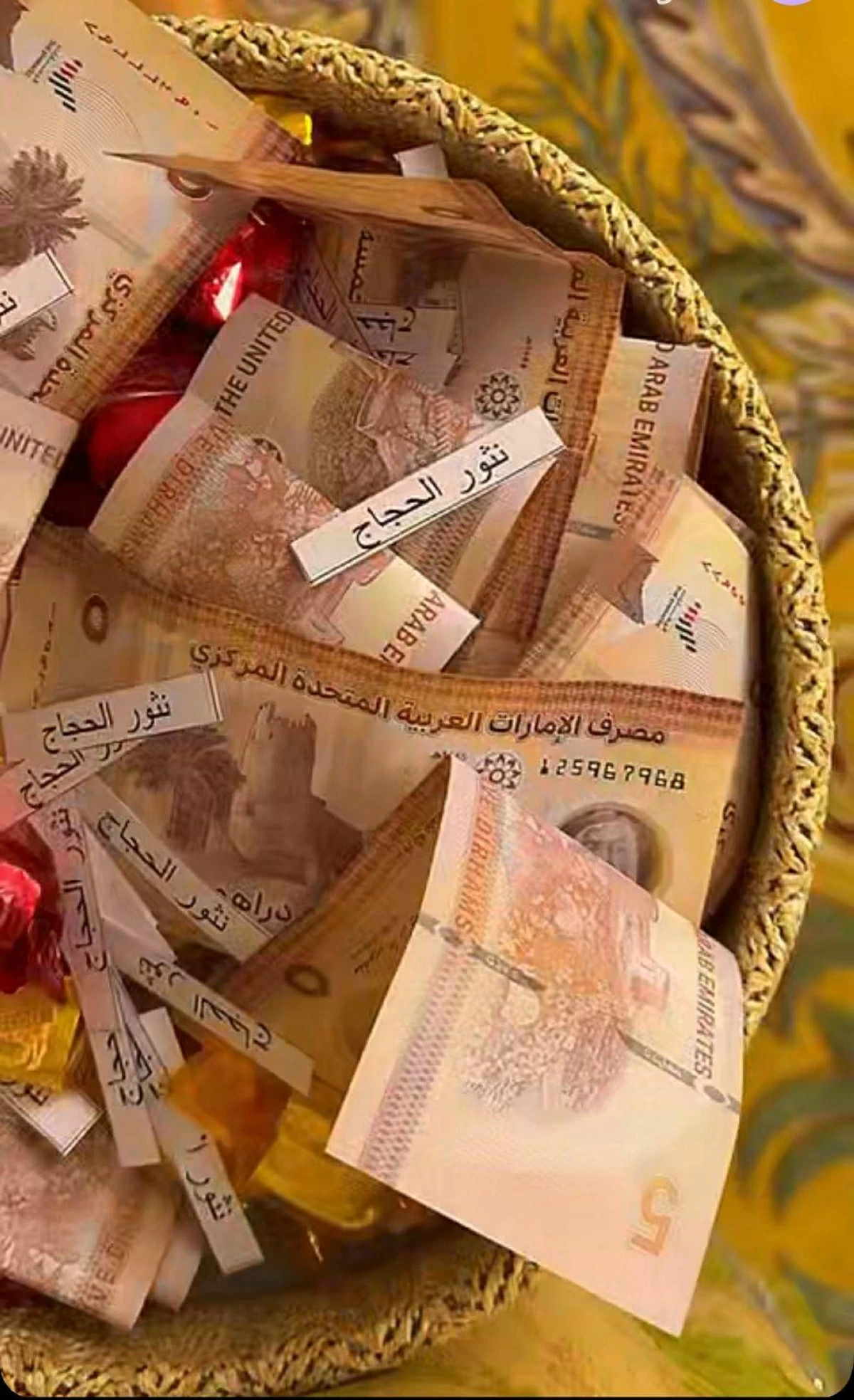 عودة الحجاج.. فرحة تملأ القلوب وتجمع الأحبّة
