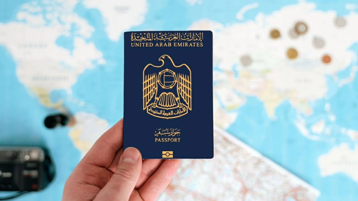 الأقوى عالمياً.. جواز السفر الإماراتي يفتح أبواب 128 دولة دون تأشيرة مسبقة #صحيفة_الخليج 