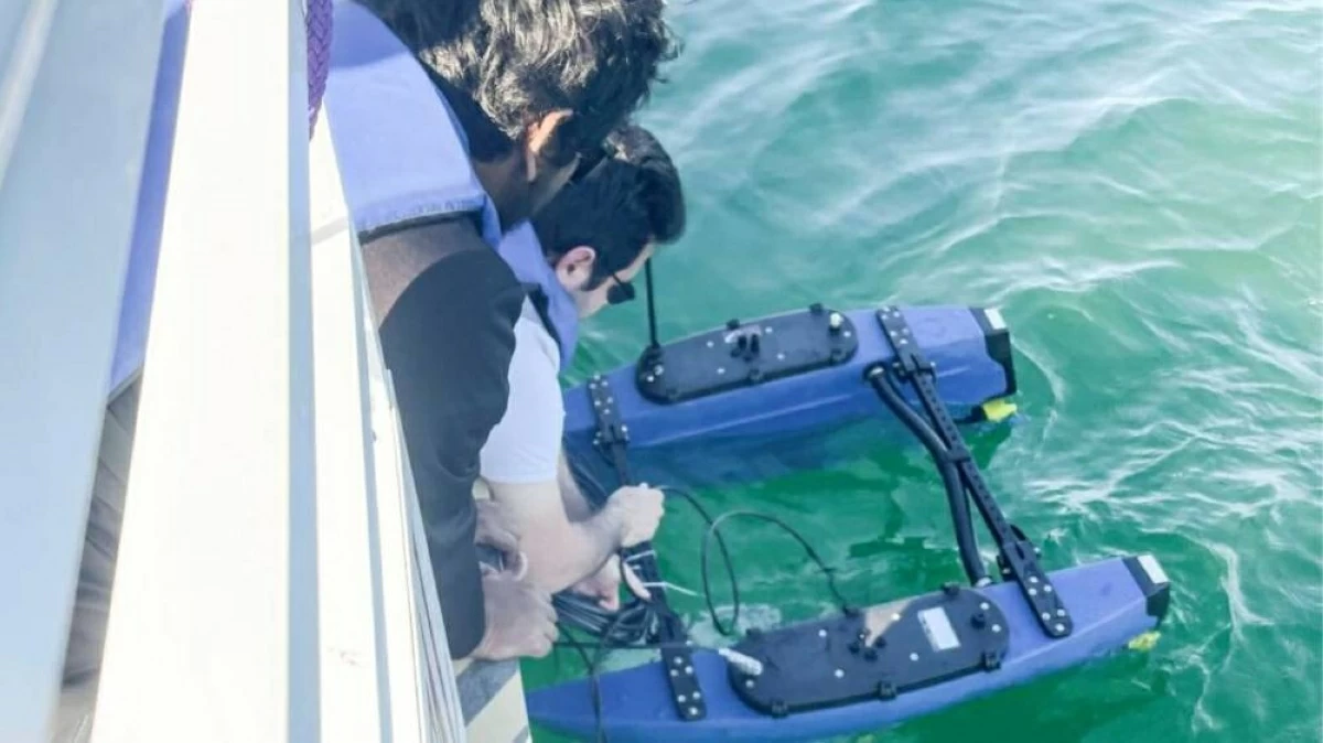الهوائي يحسن الاتصال بين الروبوتات المستقلة تحت الماء