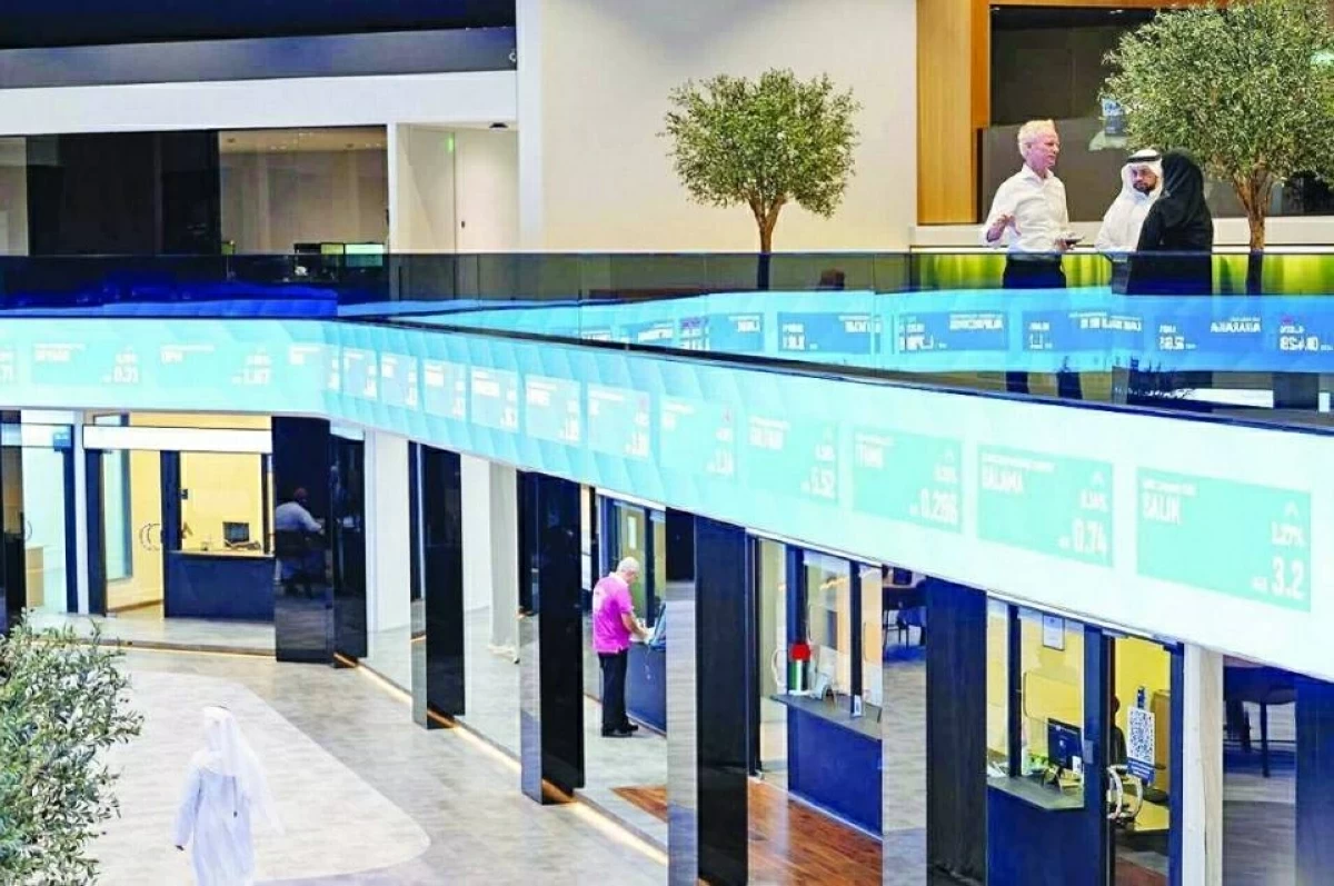 أسهم الإمارات ترتفع بدعم «العقار» والبنوك