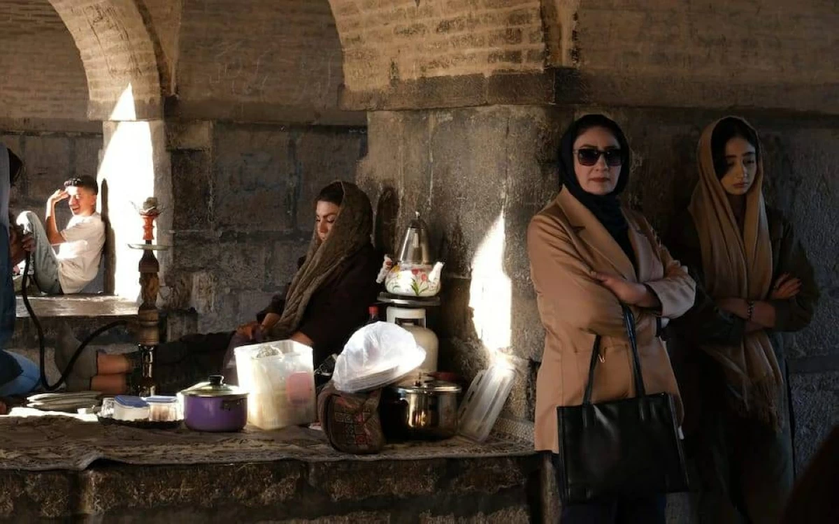 أرقام صادمة.. «المجاعة المالية» تخيم على إيران