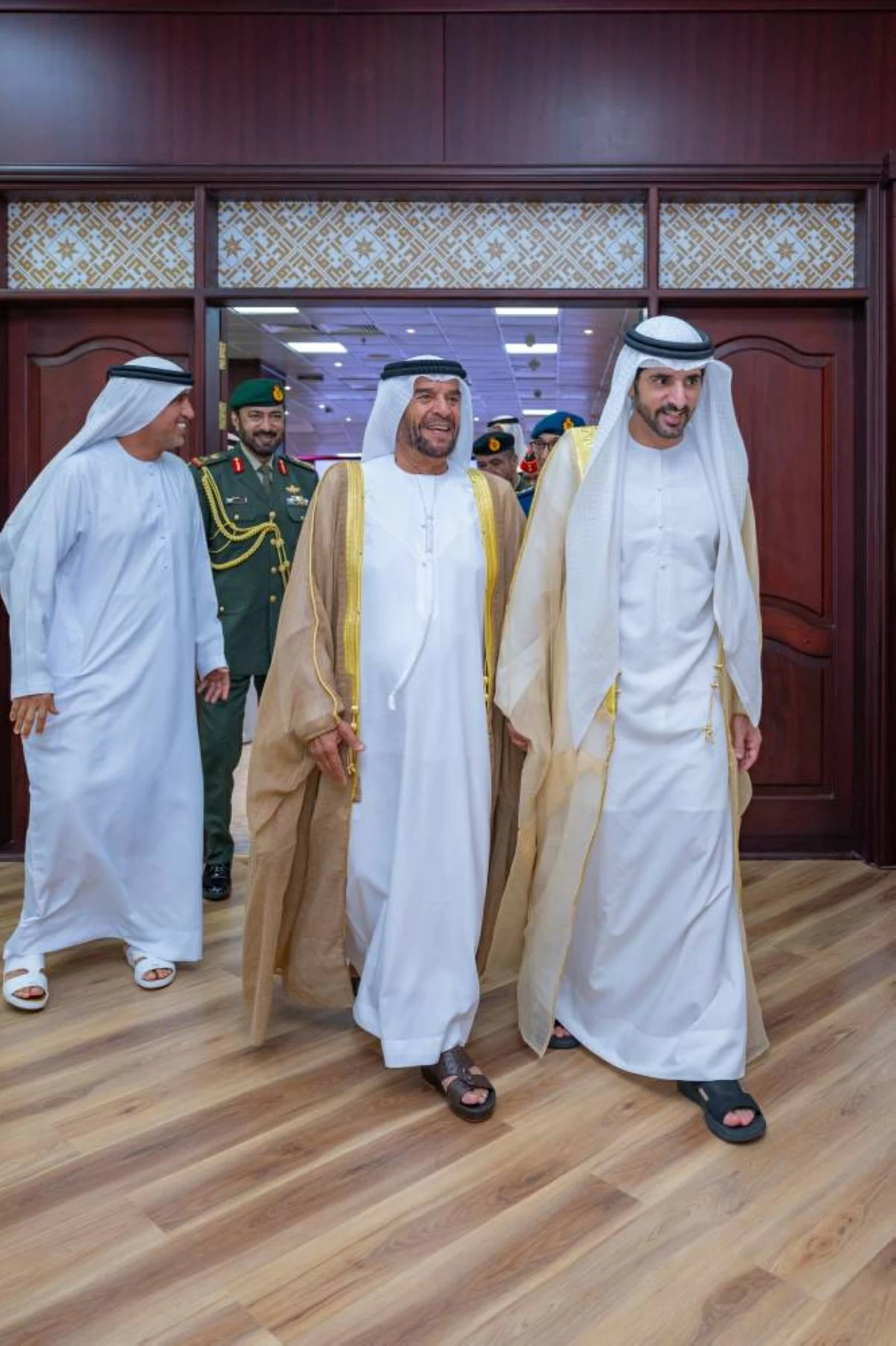 حمدان بن محمد: برؤية محمد بن زايد نُعد كفاءات تصون المكتسبات