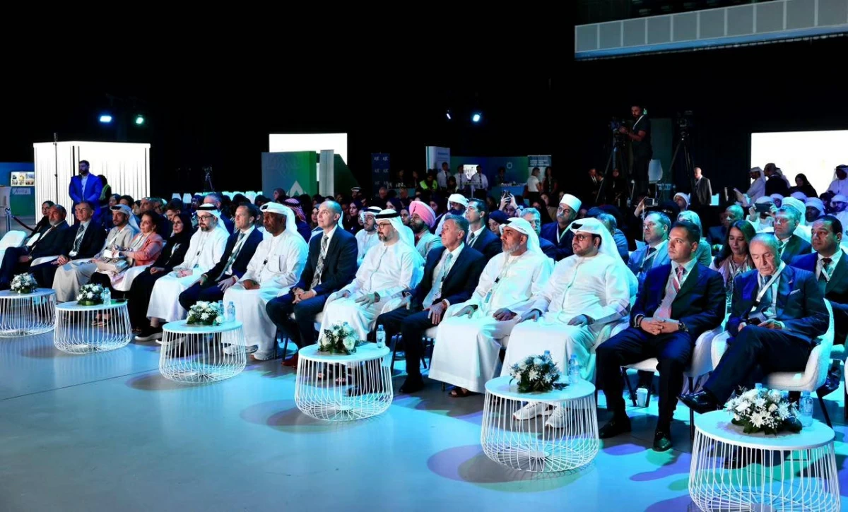 «حوار الحضارات» يوصي بأُطر أخلاقية لتنظيم المحتوى الرقمي