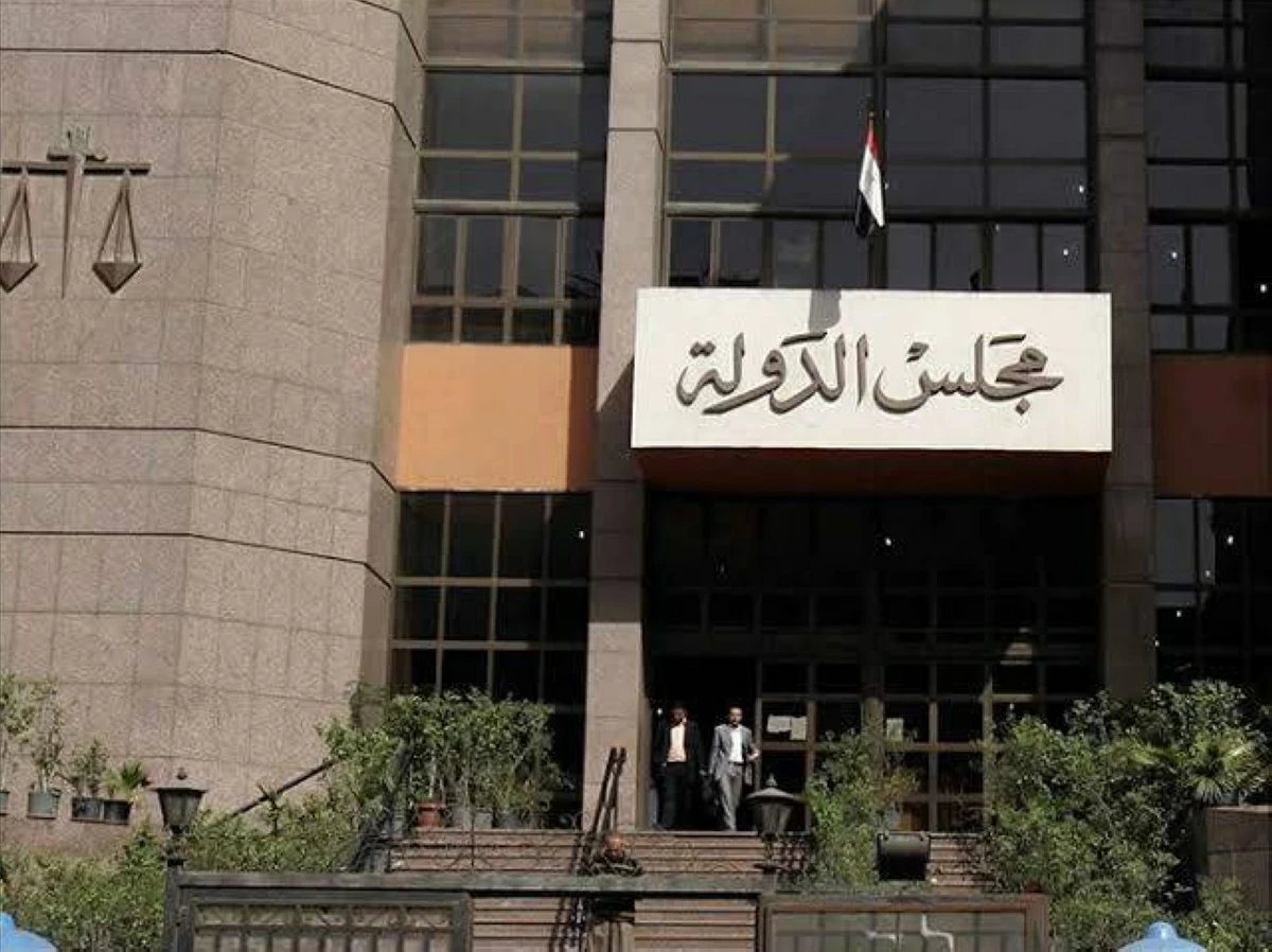 مصر.. القضاء الإداري يصدر حكماً مهماً بشأن تعيين أوائل الجامعات في وظيفة «مُعيد»