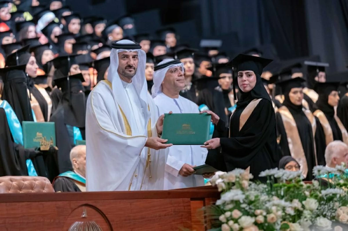 سلطان بن أحمد: جامعة الشارقة تحتل مكانة بارزة عالمياً