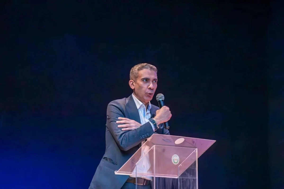 من «طيبات ضياء العوضي» إلى «مسحنا القولون».. كيف تواجه مصر موجة ترندات الوهم الصحي؟