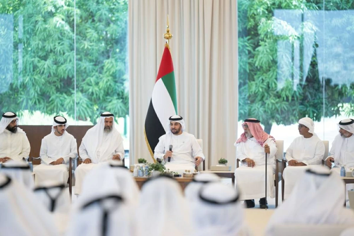 حمدان بن زايد: حريصون على توفير حياة كريمة للمواطنين