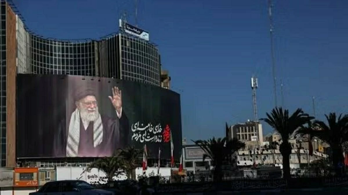 إيران تنظم جنازة علي خامنئي اعتباراً من 4 يوليو ودفنه في التاسع من الشهر