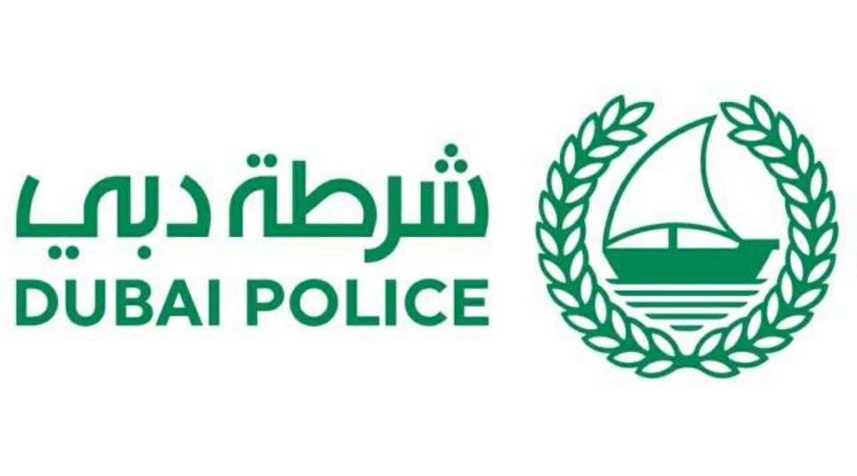 شرطة دبي تُعيد لمسافر حقيبة تحوي 3 ساعات فاخرة بـ103 آلاف درهم #صحيفة_الخليج 