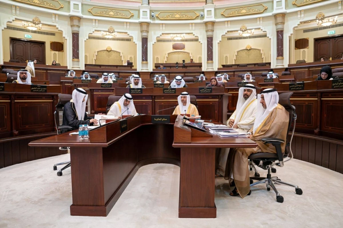 «استشاري الشارقة» يجيز مشروع قانون «الخبرة القضائية»