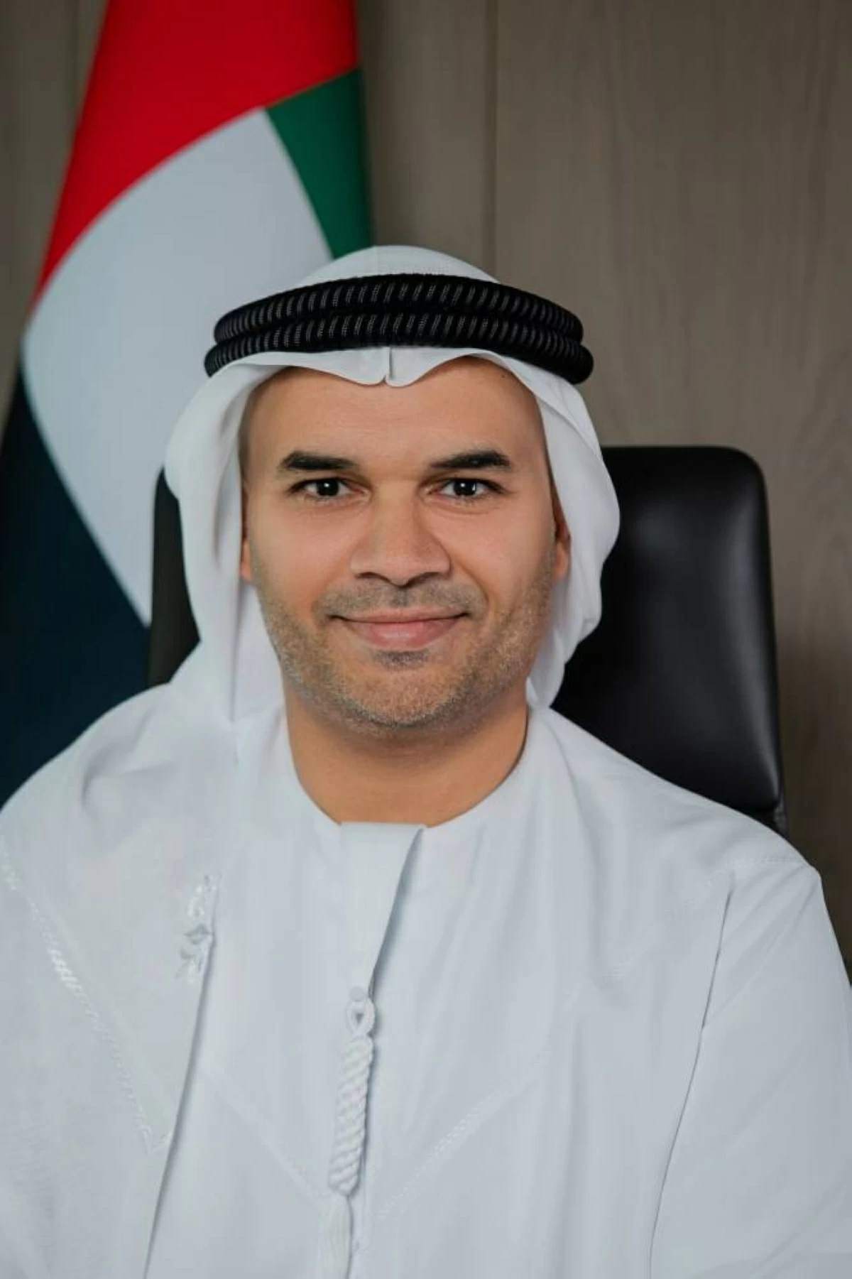 عبدالعزيز  الملا