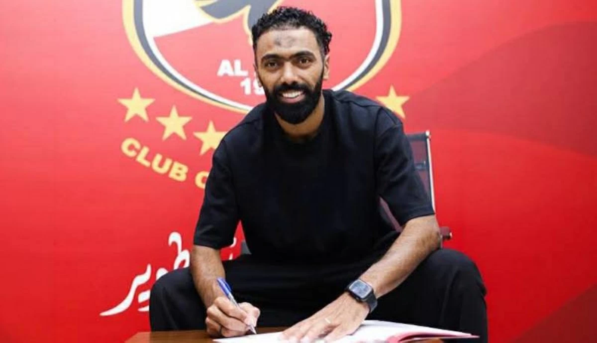 الأهلي يجدد عقد حسين الشحات لمدة موسمين.. الرحلة مستمرة