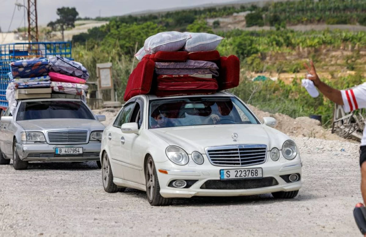 سكان جنوب لبنان يعودون تدريجياً إلى منازلهم